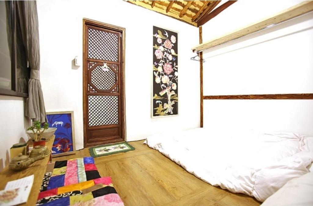 Mongyouhwawon Guesthouse จอนจู ภายนอก รูปภาพ