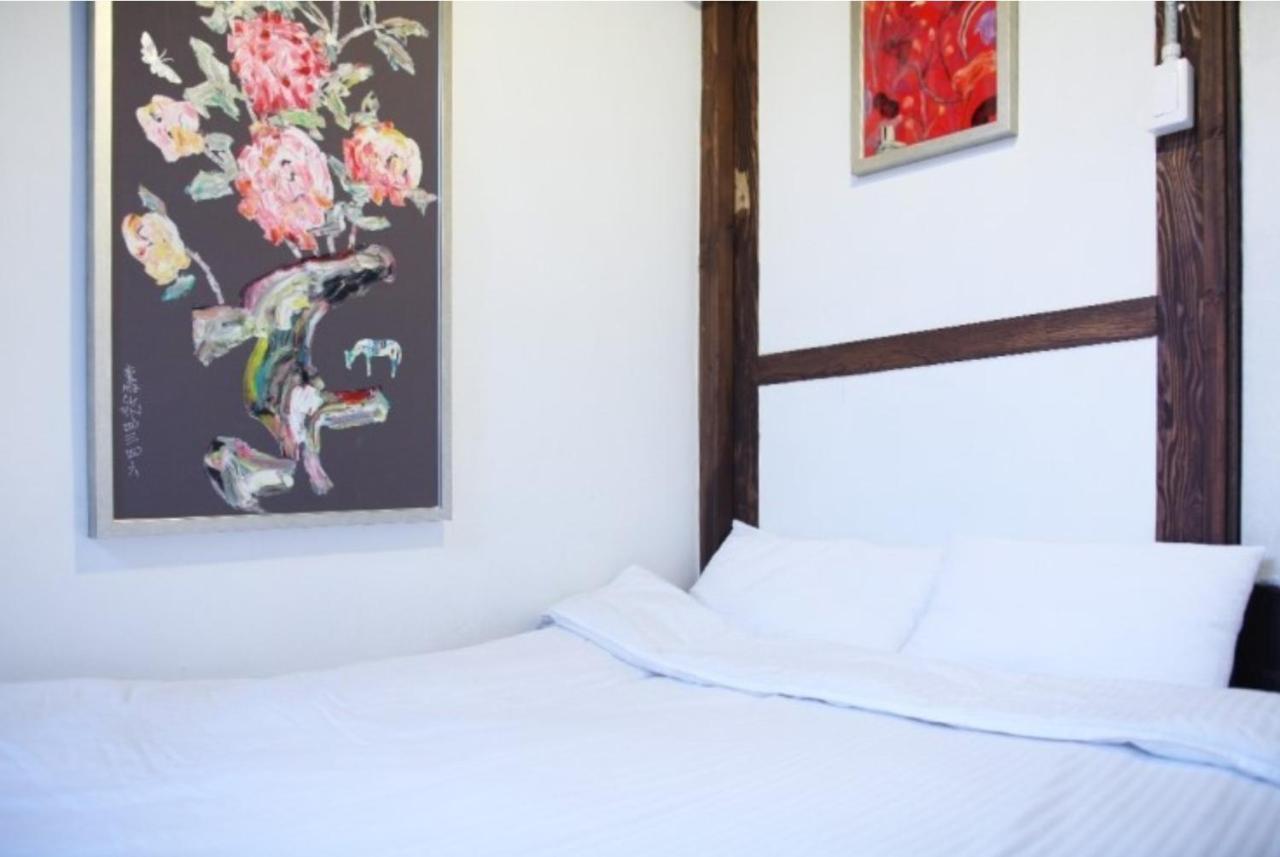 Mongyouhwawon Guesthouse จอนจู ภายนอก รูปภาพ