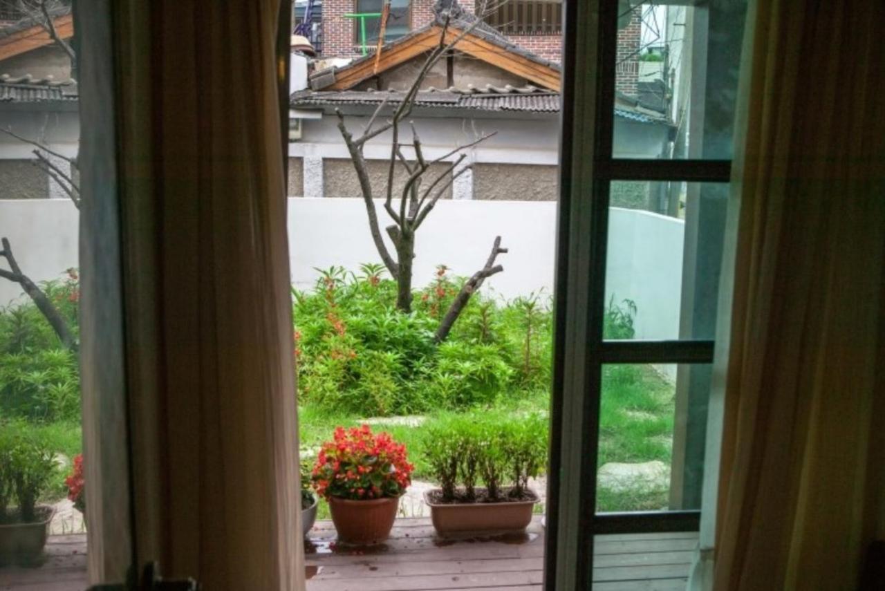 Mongyouhwawon Guesthouse จอนจู ภายนอก รูปภาพ