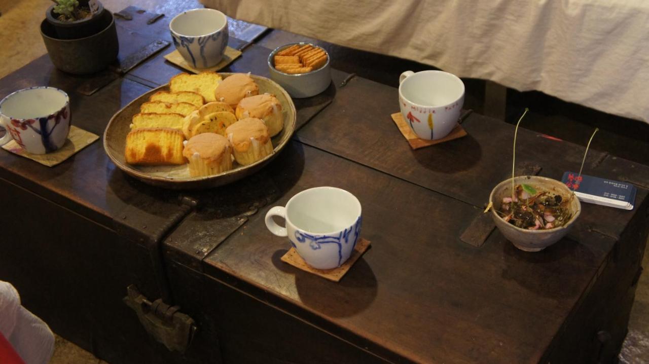 Mongyouhwawon Guesthouse จอนจู ภายนอก รูปภาพ