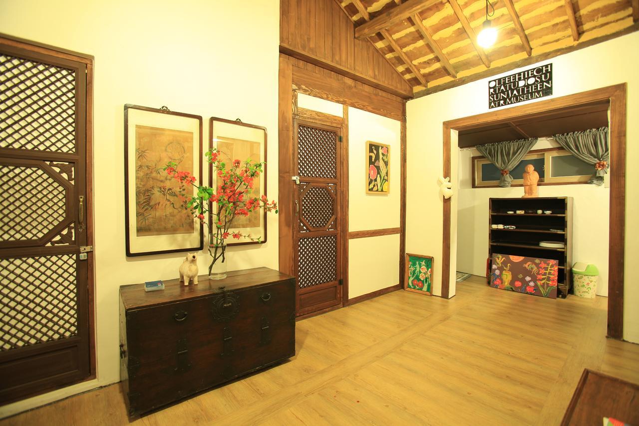 Mongyouhwawon Guesthouse จอนจู ภายนอก รูปภาพ